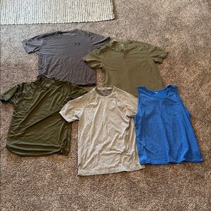 Under Armour Gray Tee with Olive, Green and Blue Casual Tee Set